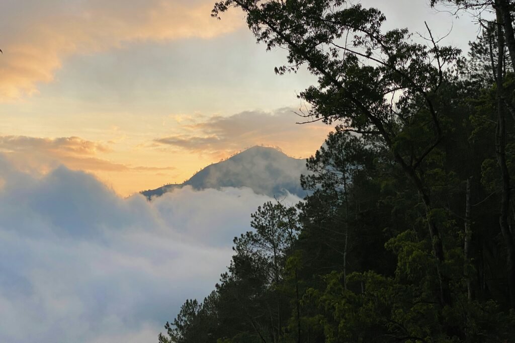 mount kinabalu, best hiking in malaysia, kinabalu hikes, prices for hiking in mount kinabalu